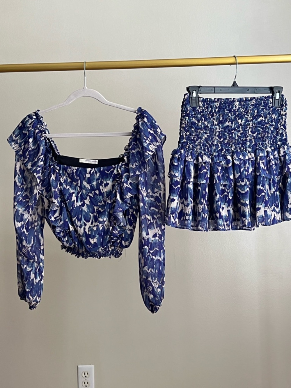 Lavender Brown Hemline Blue Abstract Print Smocked Top & Mini Skirt Set - Women